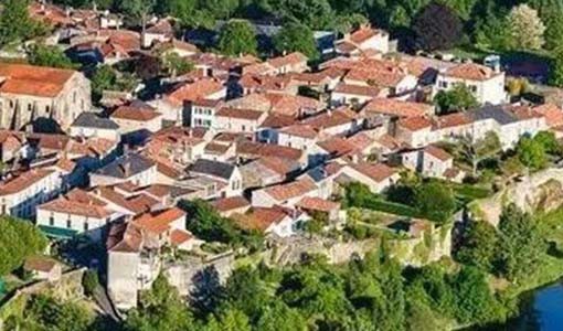 宁夏回乡建别墅为什么一定要选专业乡墅公司